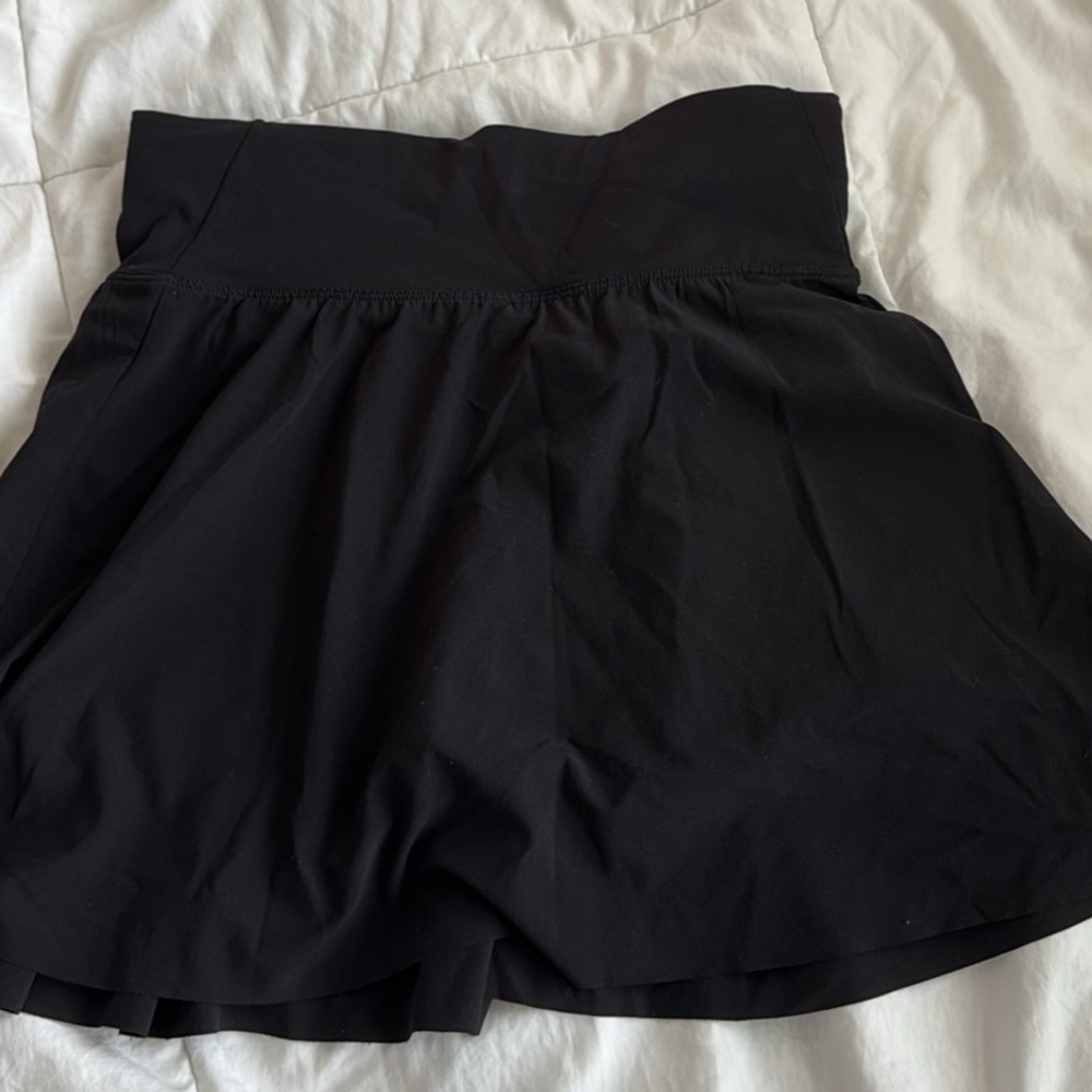 Aritzia Black Athletic Skirt